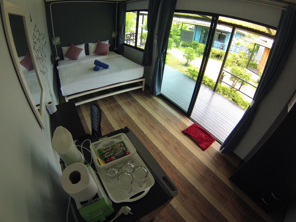 Guest House Ao Nang Bed Boxx Exterior photo
