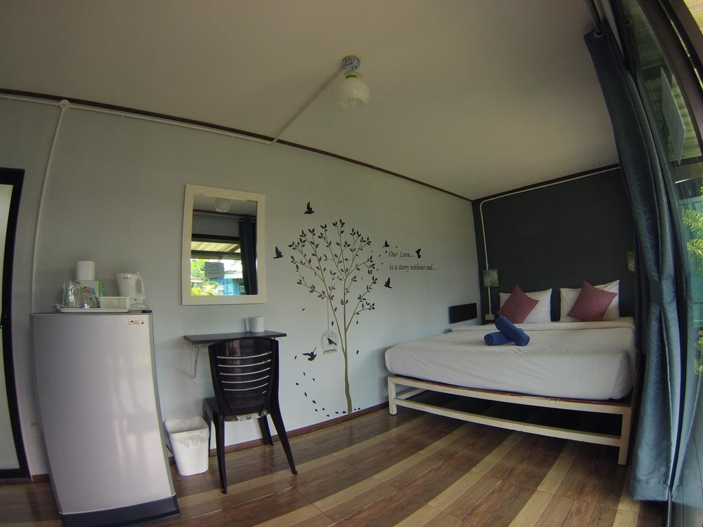 Guest House Ao Nang Bed Boxx Exterior photo